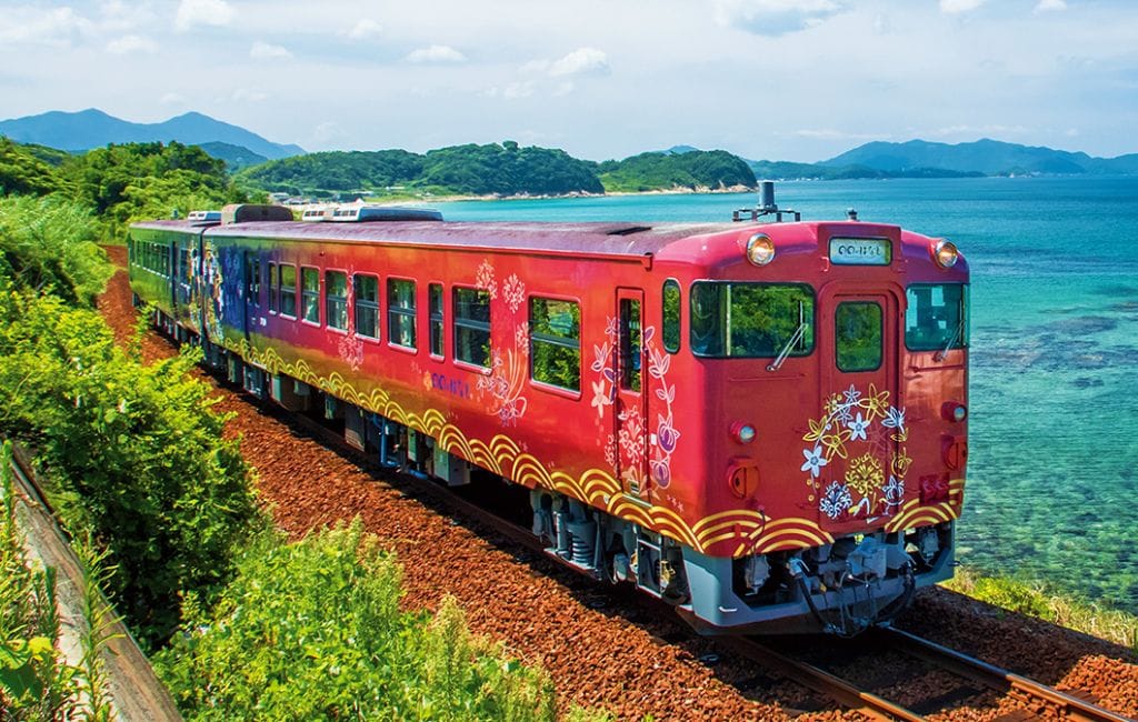 観光列車〇〇のはなし 外観（参考）